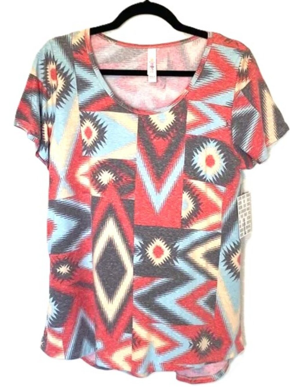 LuLaRoe Classic T Shirt Large Multicolored‎ Geometric Red Blue Black Tan